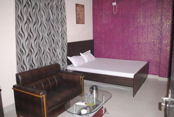 Hotel Surya Jumri Tilaiya Exterior photo